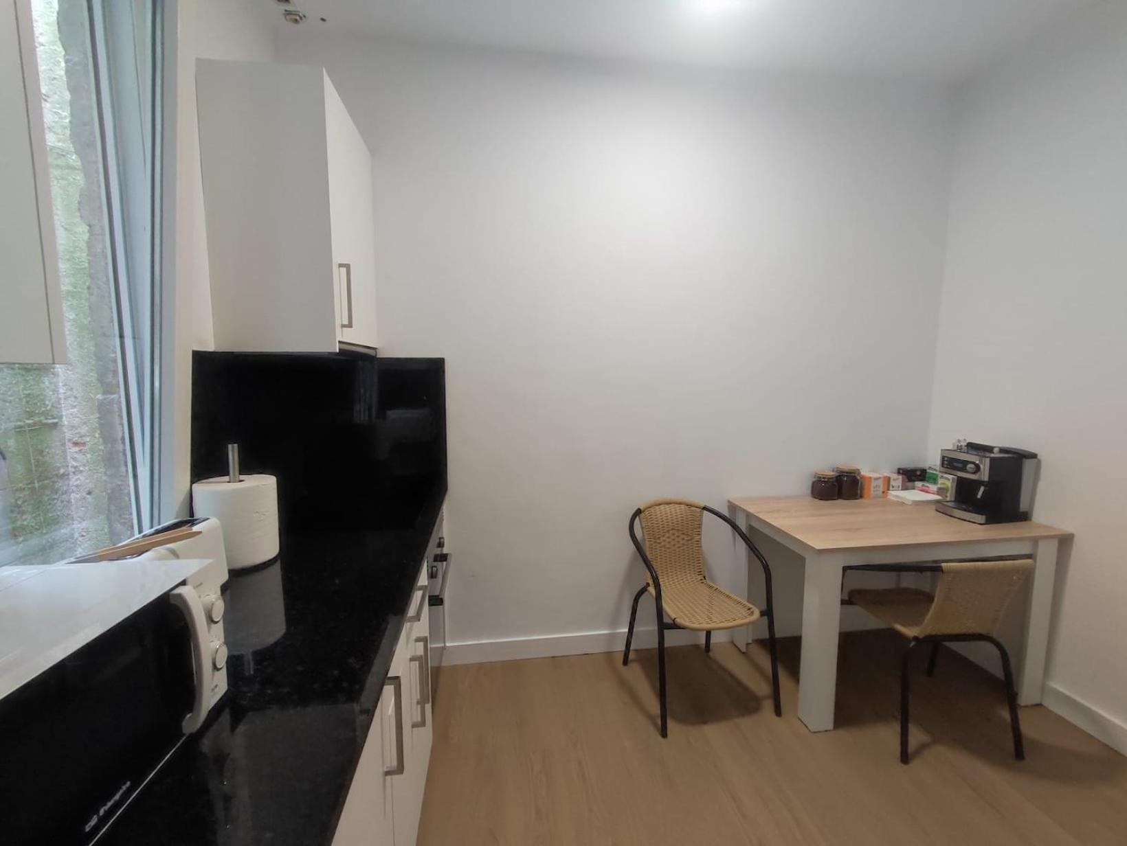 Hostal Airinos De Vigo Bagian luar foto