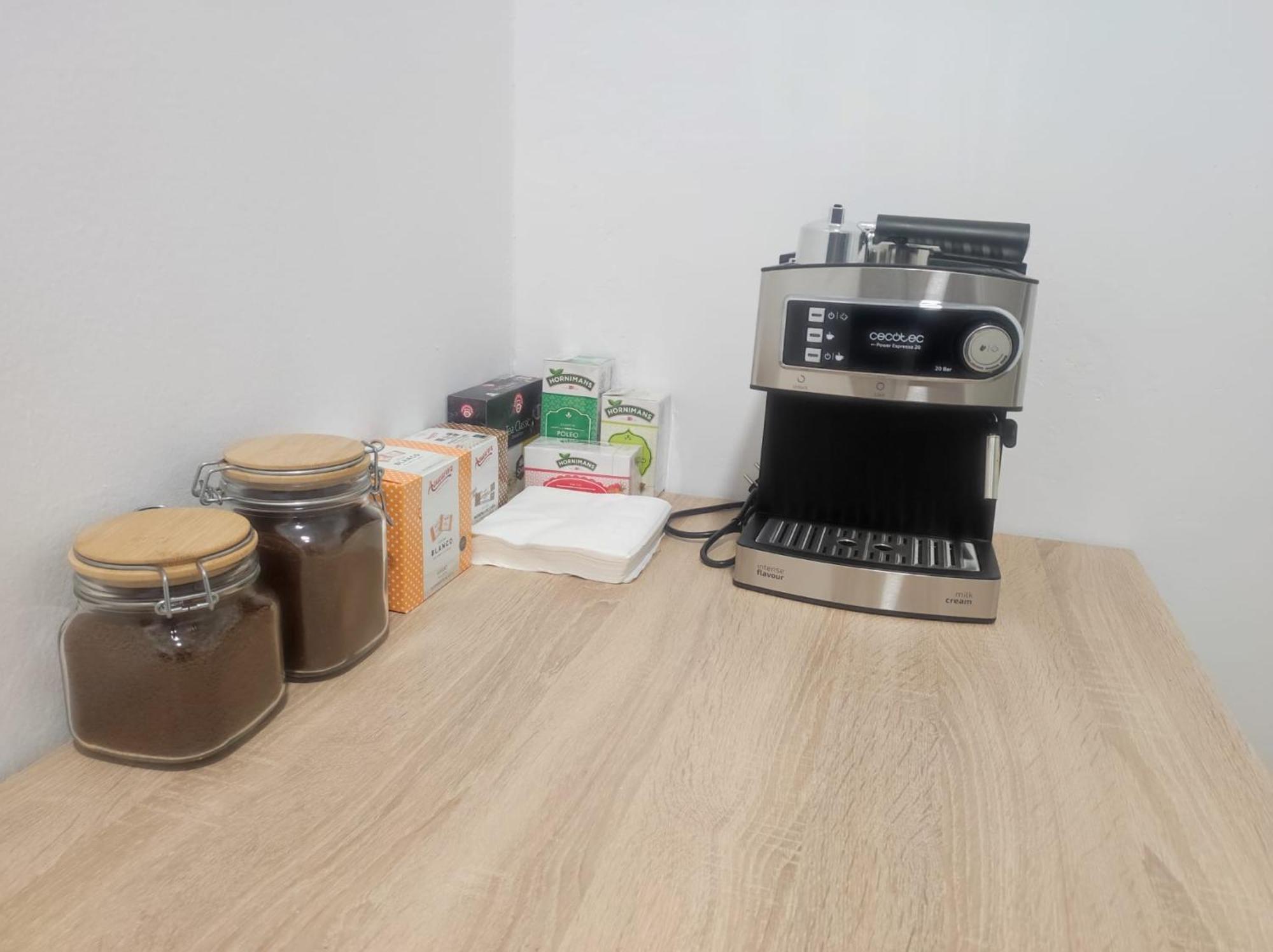 Hostal Airinos De Vigo Bagian luar foto