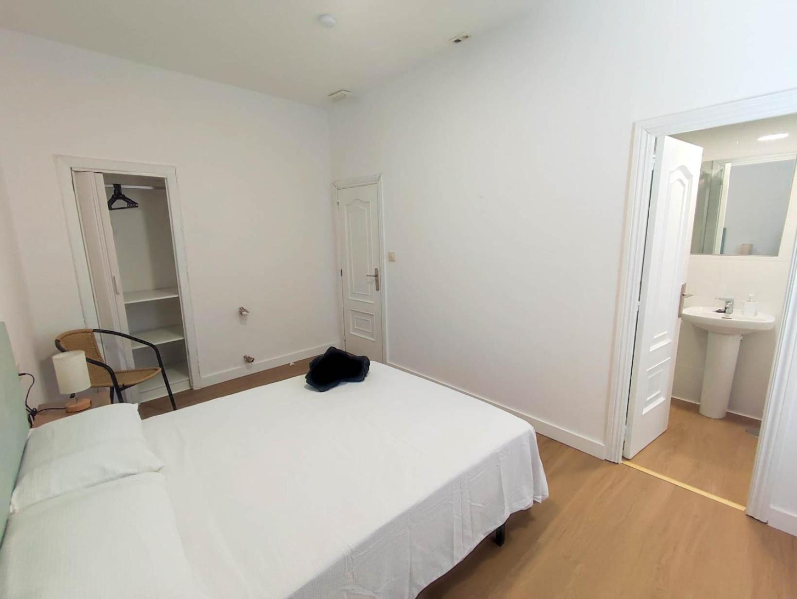 Hostal Airinos De Vigo Bagian luar foto